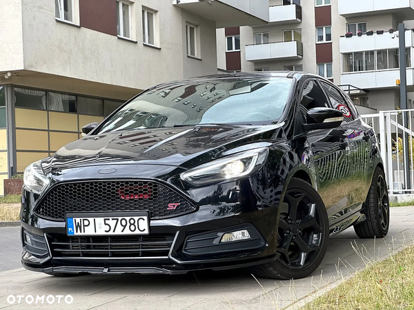 Ford Focus 2.0 EcoBoost ST