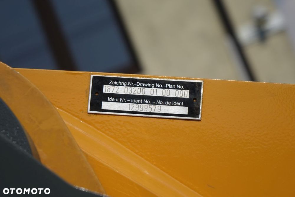 Liebherr L526 / ŁADOWARKA / 16 000 KG / SZYBKOZŁĄCZE / NOWE OPONY PRZÓD - 23