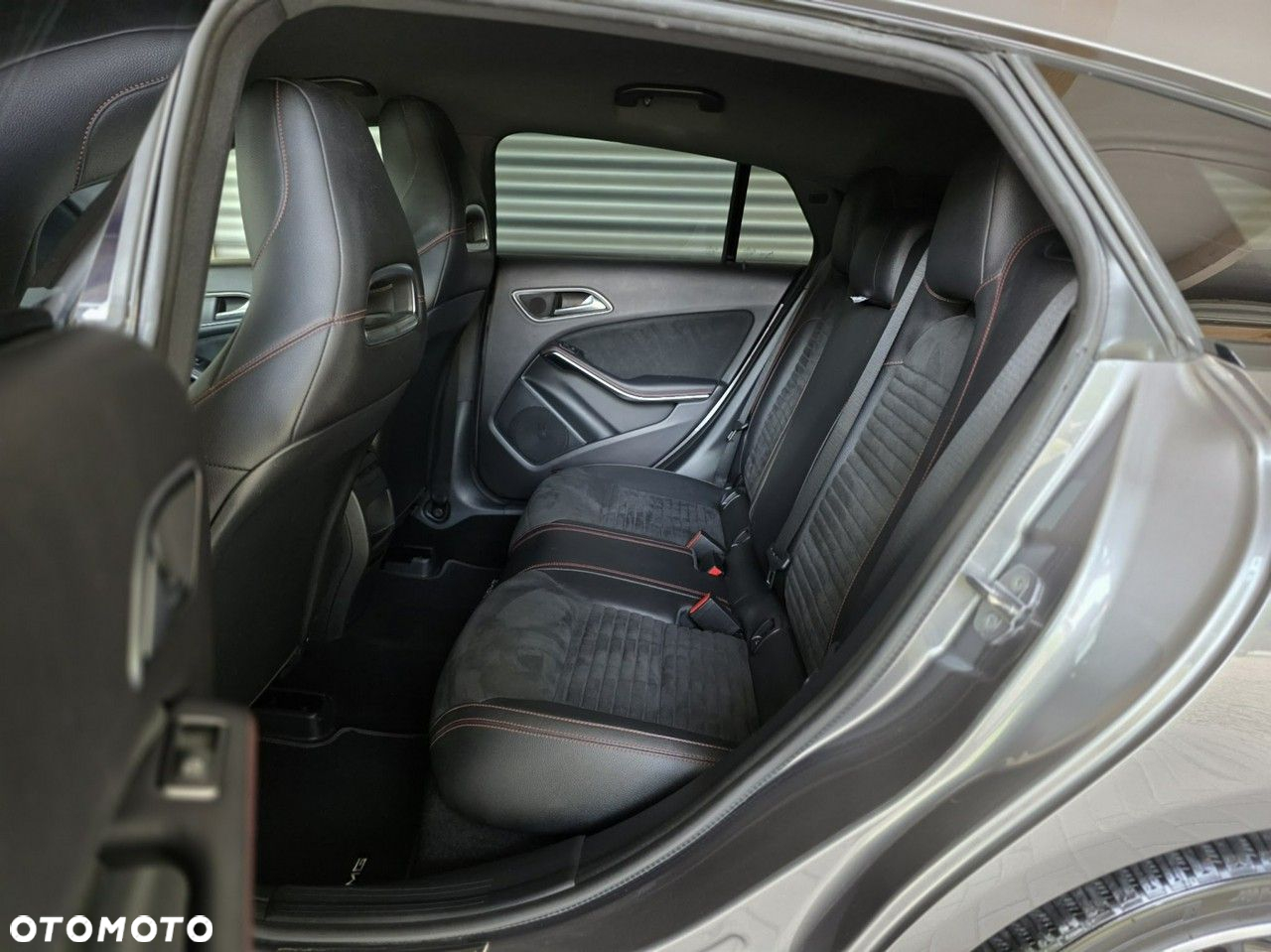 Mercedes-Benz CLA 200 AMG Line - 15