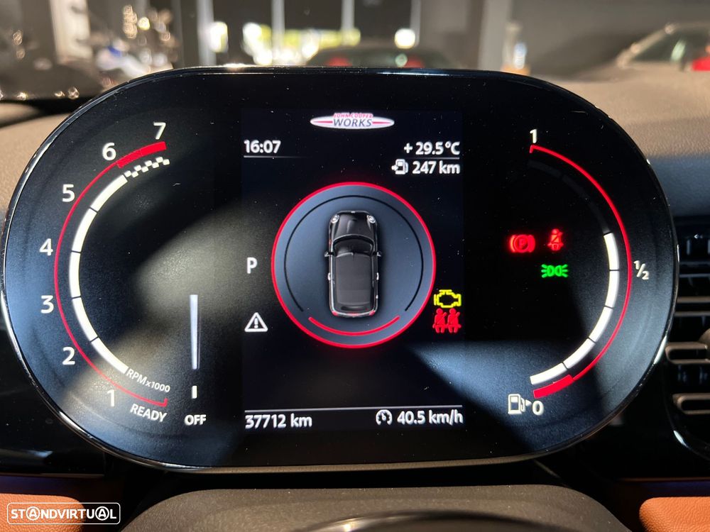 MINI Cabrio John Cooper Works Auto Desportiva - 32
