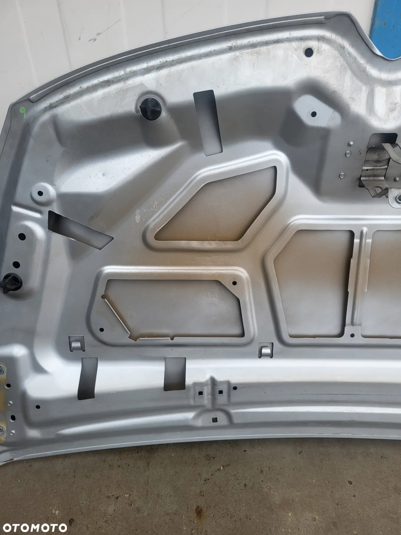 Maska pokrywa silnika Citroen C4 Picasso II - 11