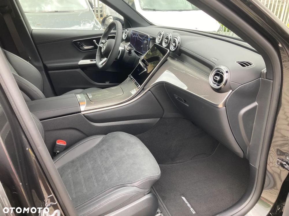 Mercedes-Benz GLC - 6