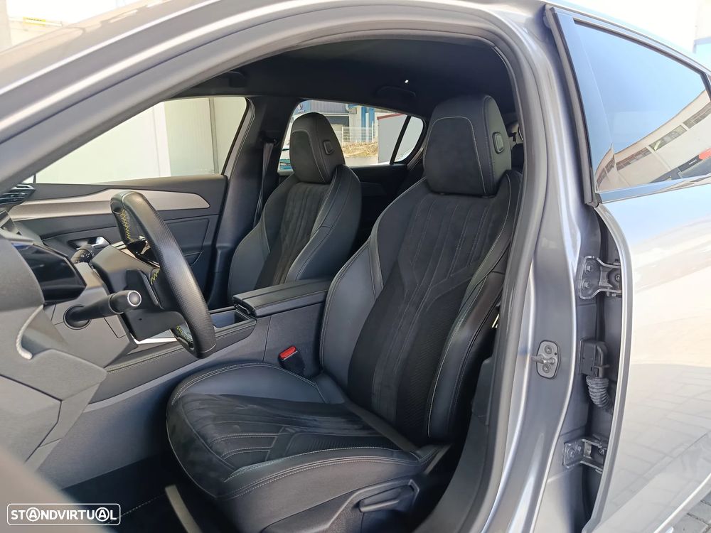 Peugeot 308 PureTech 130 EAT8 GT - 12