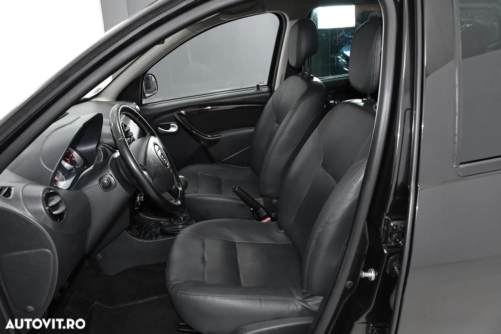 Dacia Duster 1.5 dCi 4x2 Laureate - 13