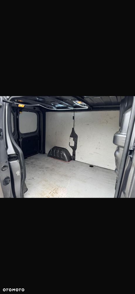 Opel VIVARO - 15