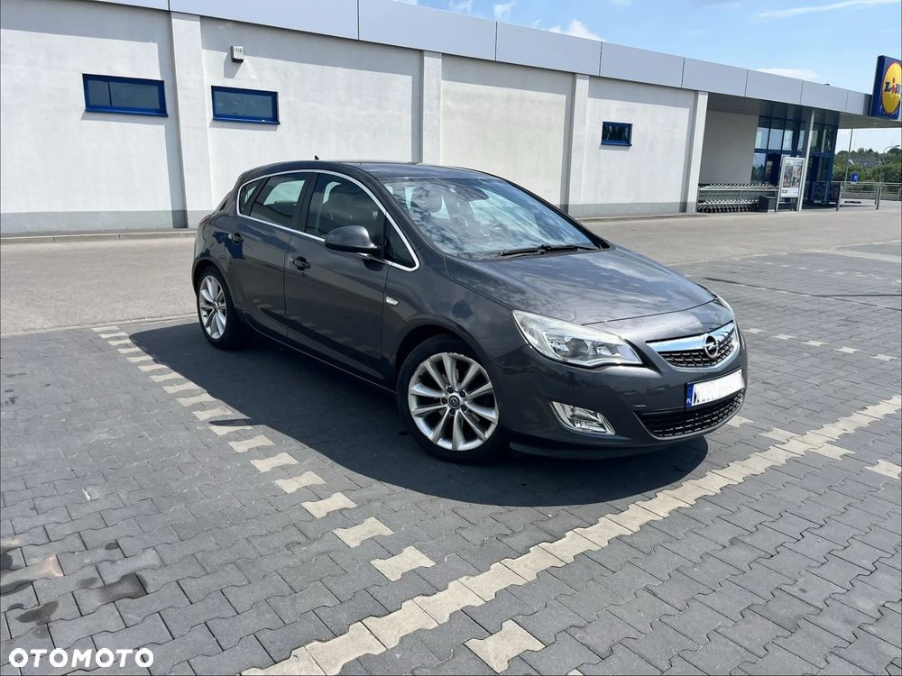 Opel Astra 1.7 CDTI - 4