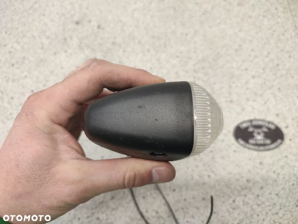 Kierunkowskaz lewy tył Suzuki GSX-R 1300 GSXR 1300 Hayabusa 1300 - 3