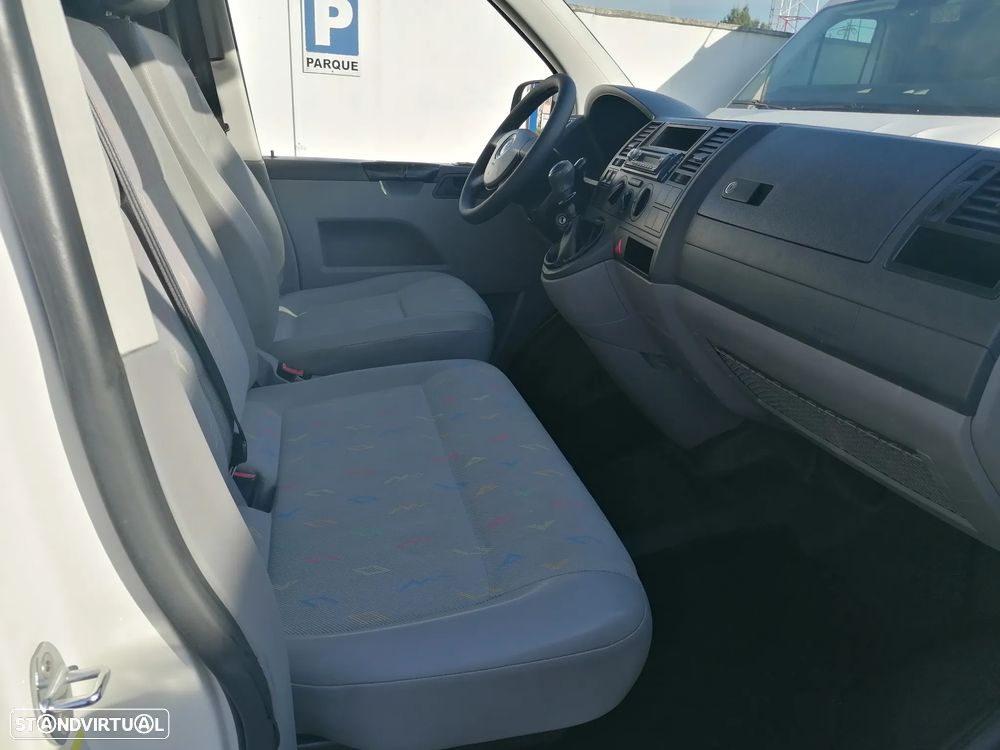 VW Transporter 1.9TDI - 8