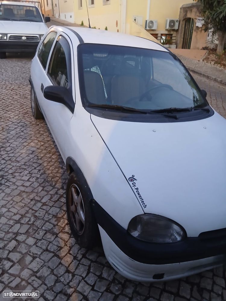 Opel Corsa - 2