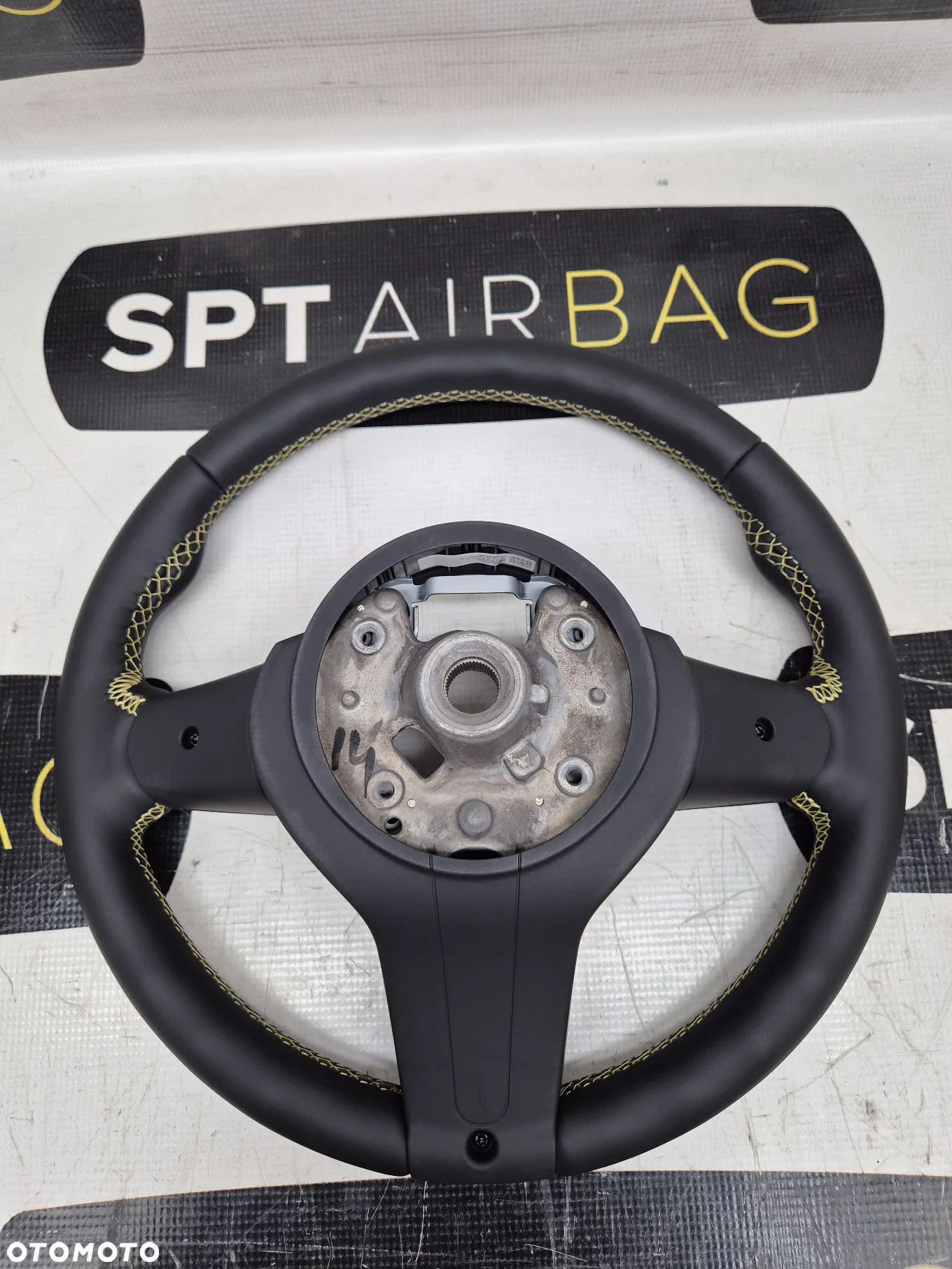 BMW F34 F36 PODUSZKĄ POWIETRZNĄ KIEROWCY ORYGINALNA NOWA Z ŻÓŁTĄ NITKĄ AIRBAG - 9