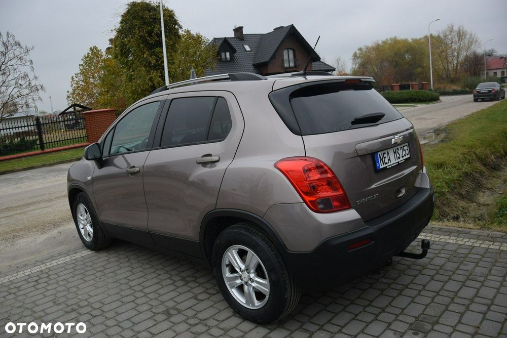 Chevrolet Trax 1.6 LS - 13