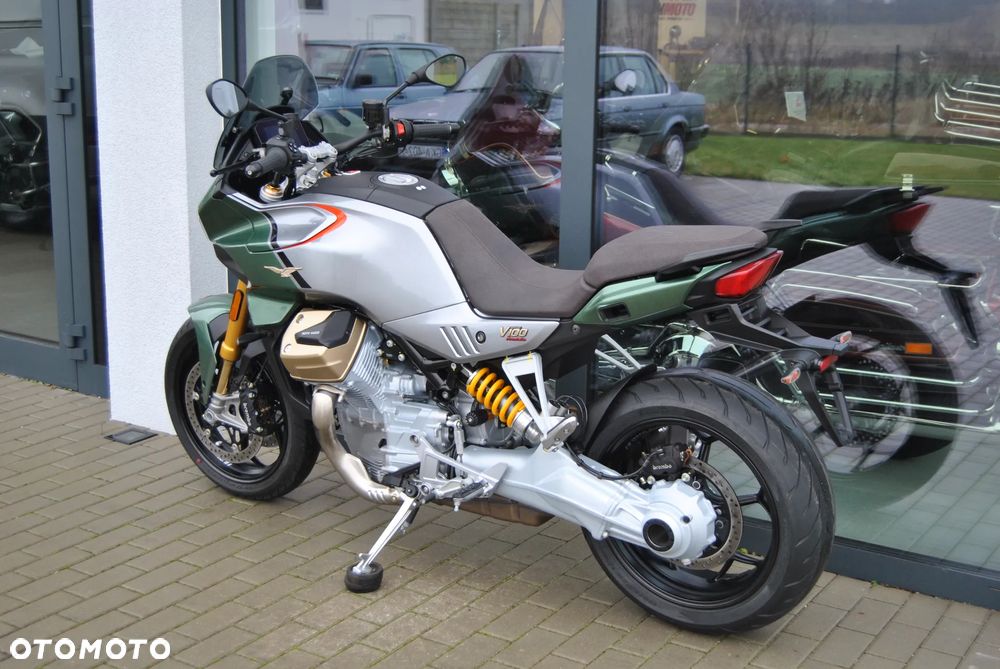 Moto Guzzi V100 Mandello - 40