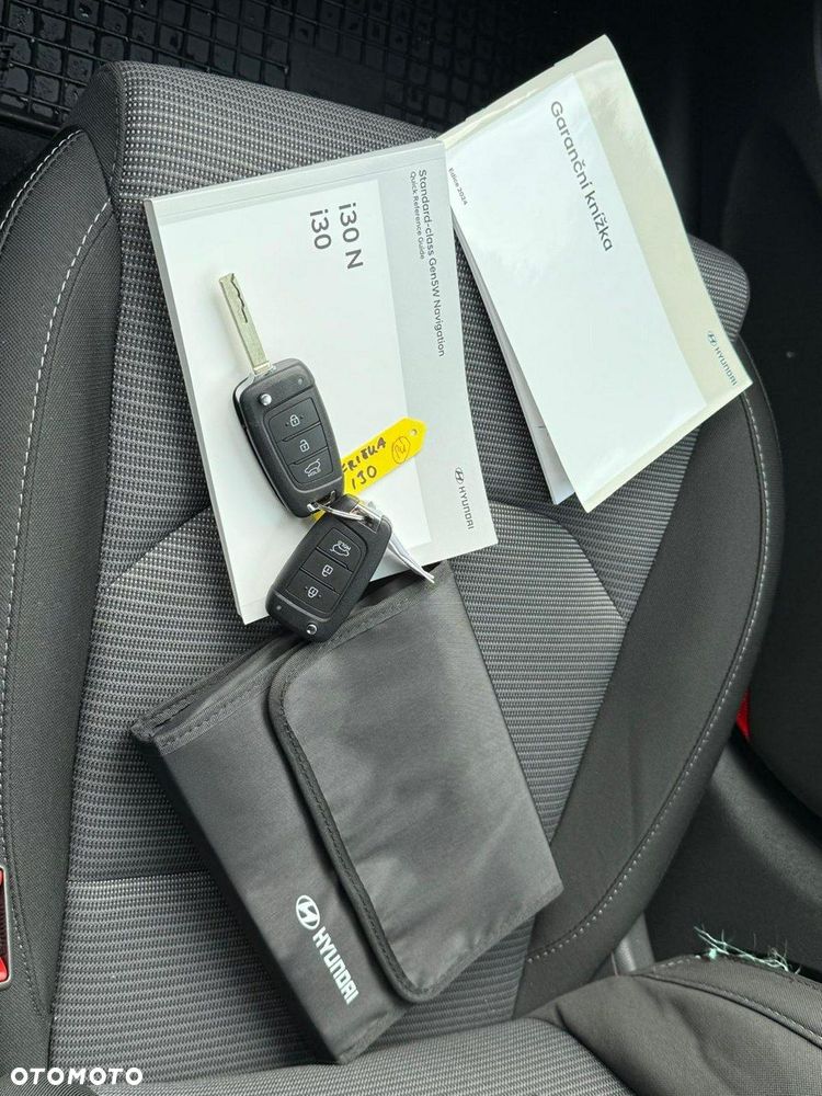 Hyundai i30 1.5 DPI Comfort - 27
