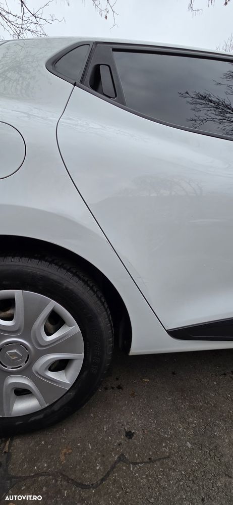 Renault Clio IV 1.2 16V Authentique - 9