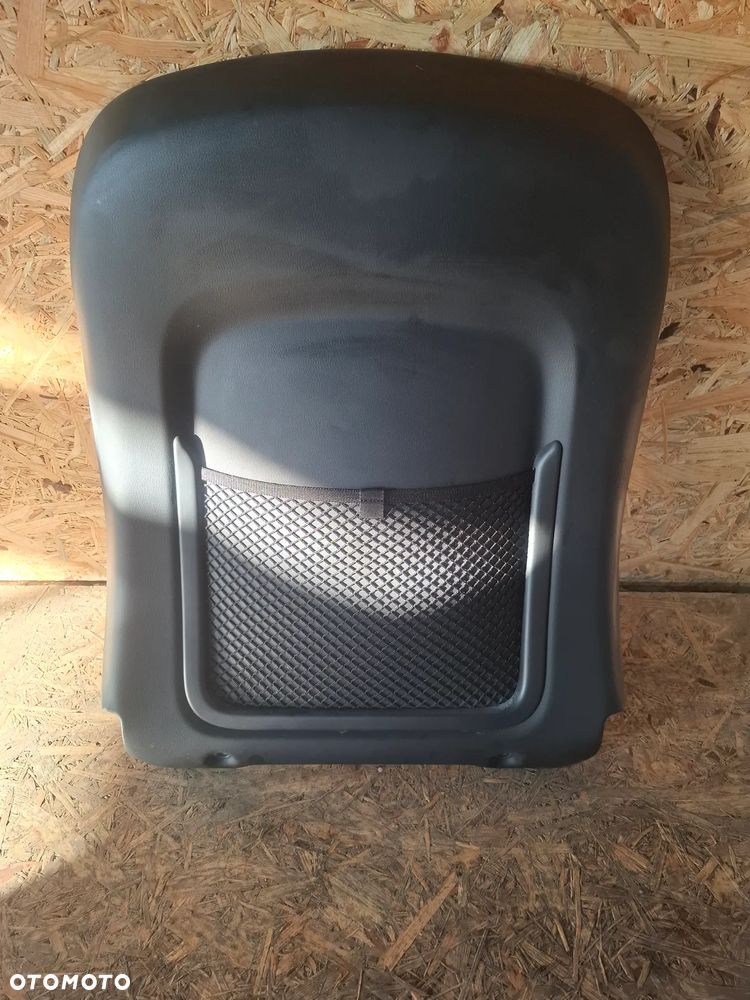 Volvo XC40 Osłona fotela plecy - 1