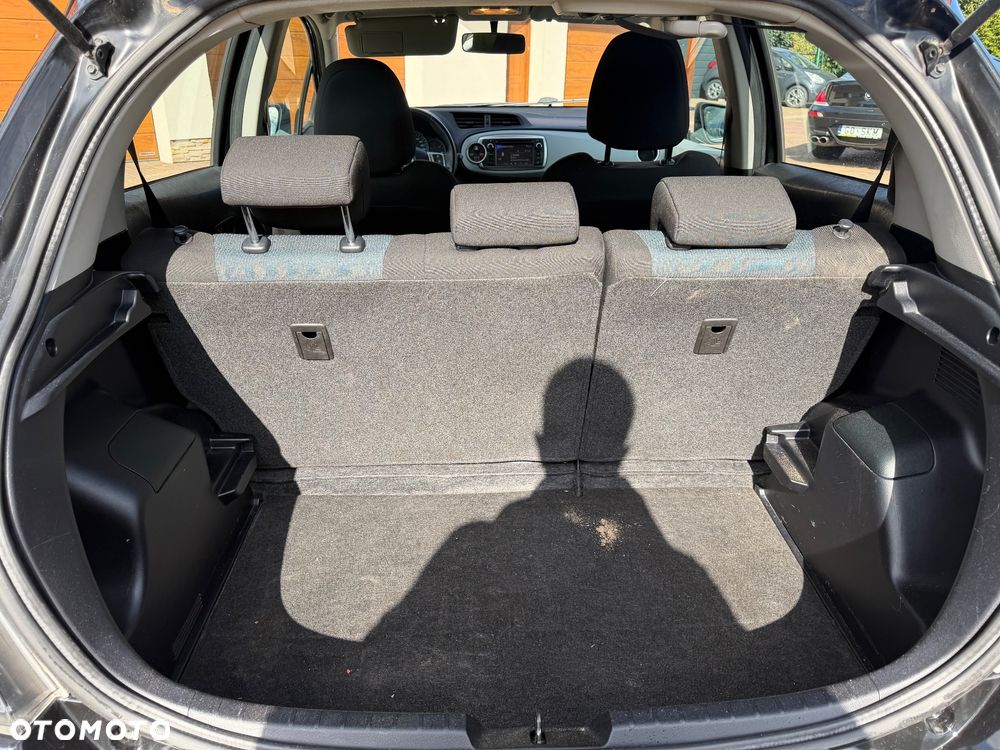 Toyota Yaris 1.5 VVT-i Comfort - 12