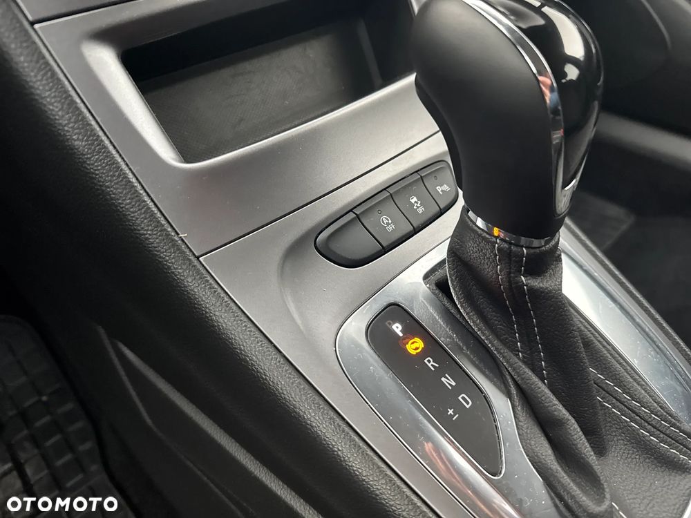 Opel Astra 1.4 T Edition S&S - 22