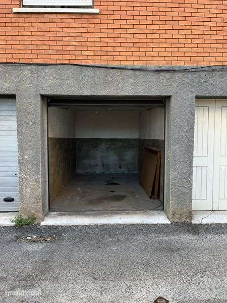 Garagem - centro de Coimbra - Grande imagem: 3/4