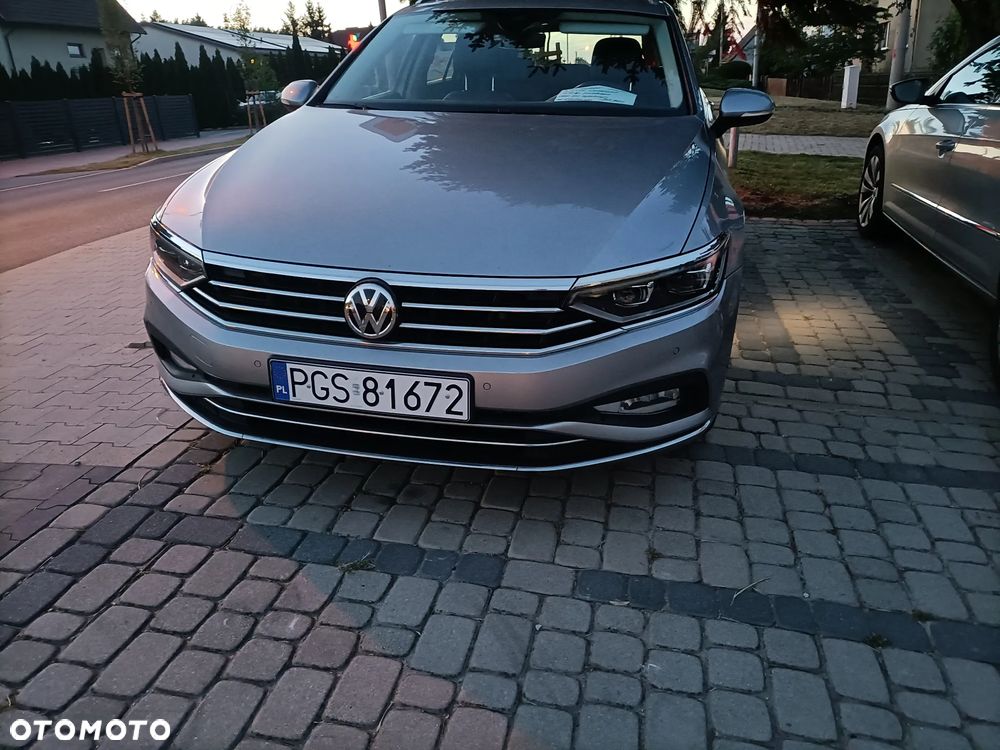 Volkswagen Passat 2.0 TDI SCR DSG Comfortline - 13