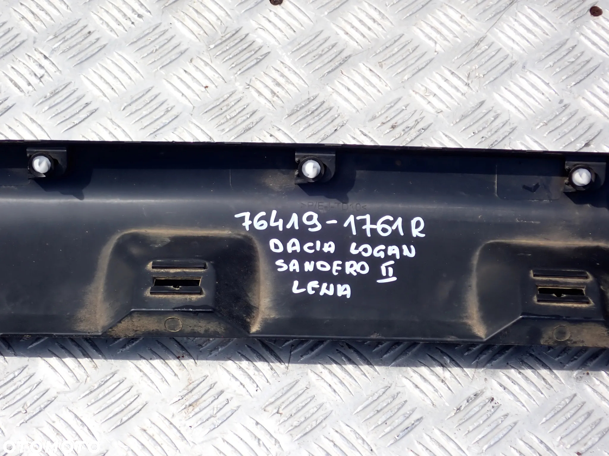 PRÓG LISTWA PROGOWA LEWA /PRAWA  DACIA LOGAN SANDERO II  76419-1761R / 76426-0776R - 8