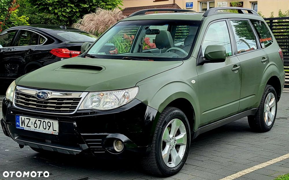 Subaru Forester 2.0D Exclusive - 11