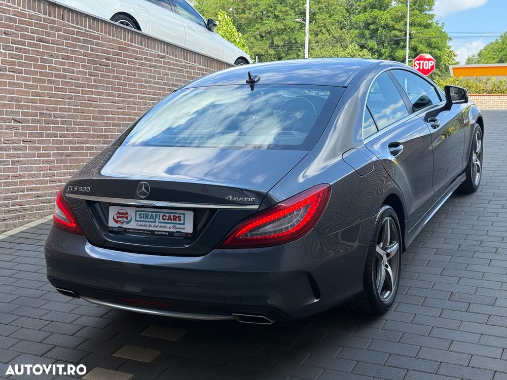 Mercedes-Benz CLS 500 4MATIC Aut - 9