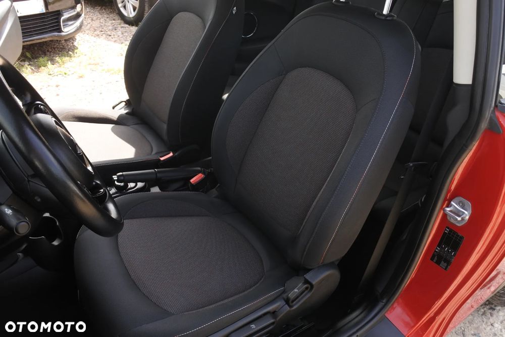 MINI Cooper John Works Trim - 11