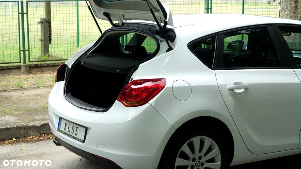 Opel Astra 1.4 Turbo - 32
