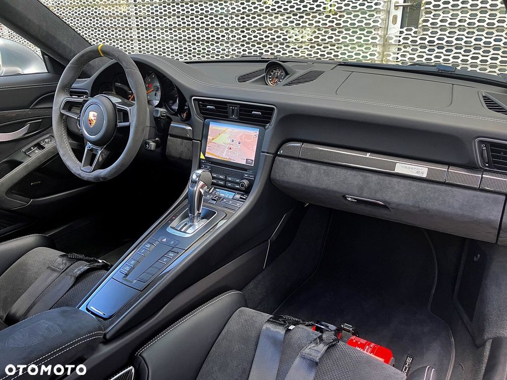 Porsche 911 - 12