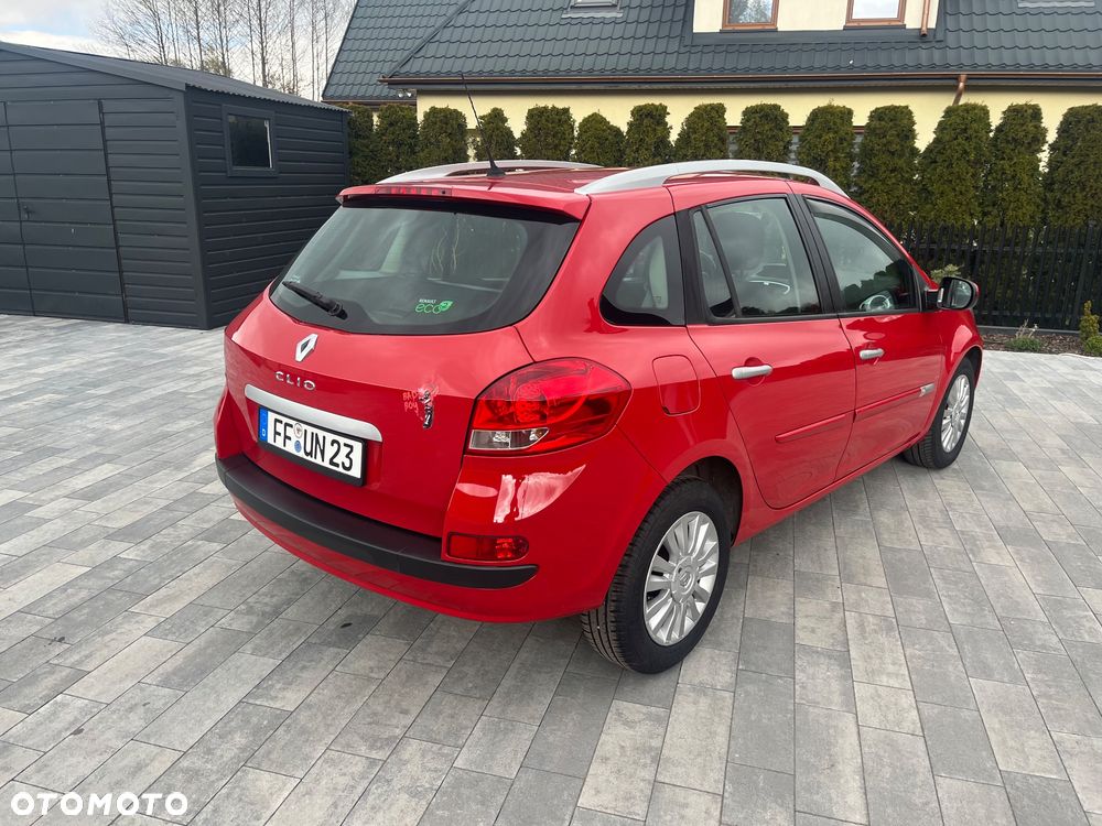 Renault Clio 1.2 16V Bioetanol Alize - 3
