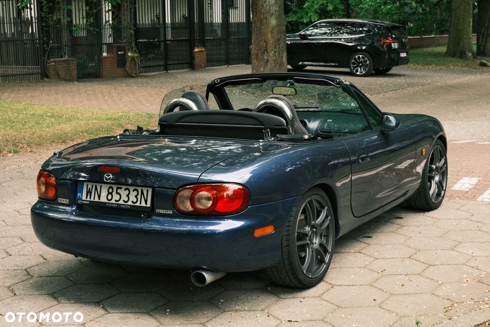 Mazda MX-5 1.6i 16V - 4