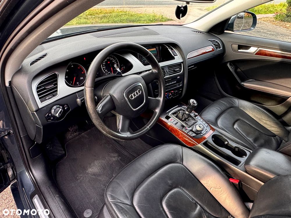Audi A4 Avant 3.0 TDI DPF quattro Attraction - 17