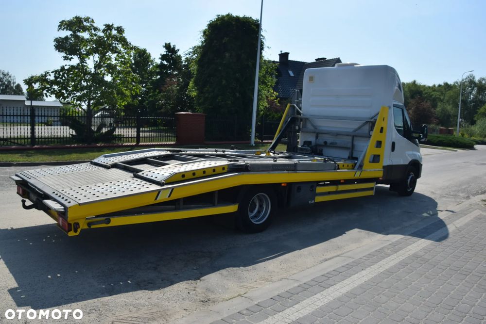 Iveco DAILY 70C - 10