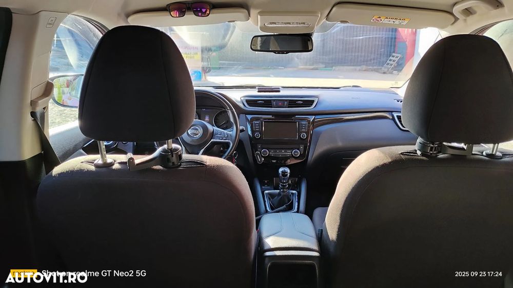 Nissan Qashqai 1.3 DIG-T ACENTA - 6