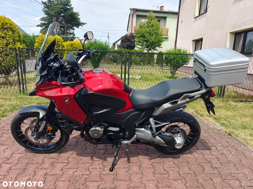 Honda VFR - 17
