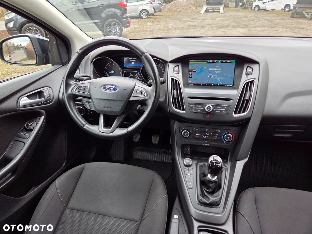 Ford Focus 1.0 EcoBoost Start-Stopp-System COOL&CONNECT - 12