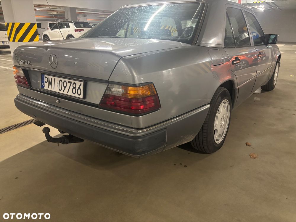 Mercedes-Benz W124 (1984-1993) - 3