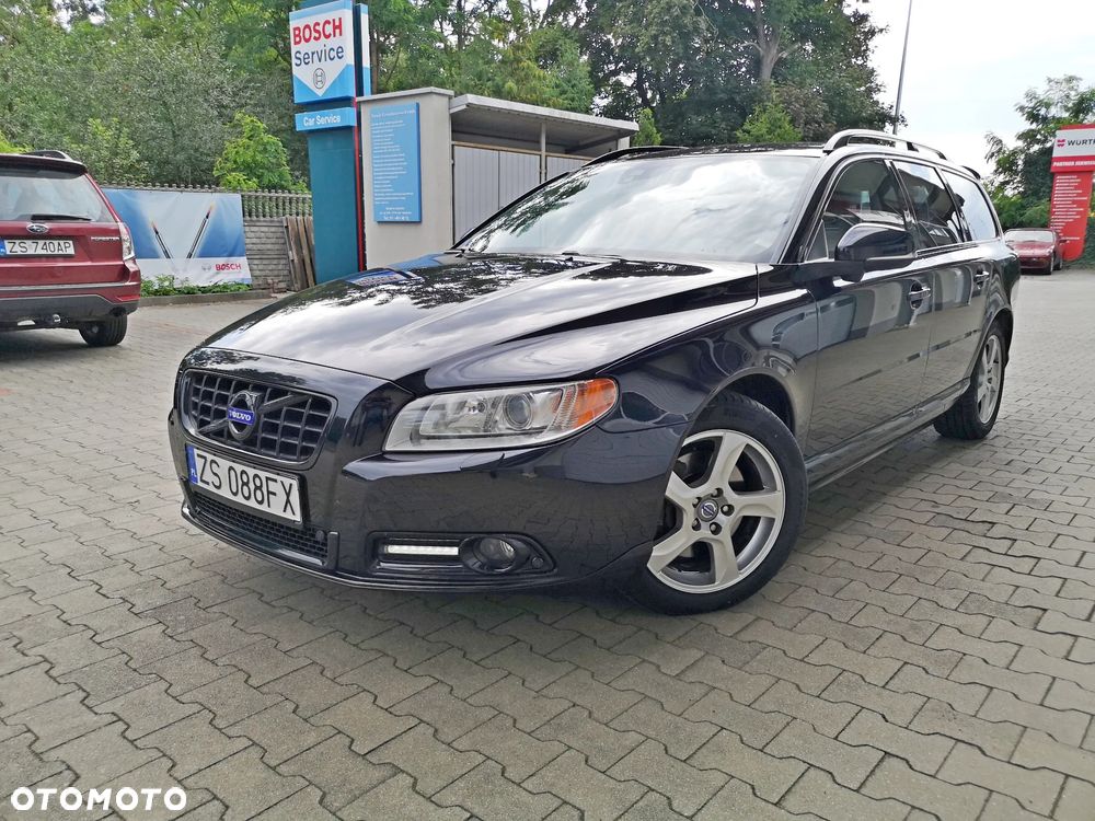 Volvo V70 D5 Momentum - 5