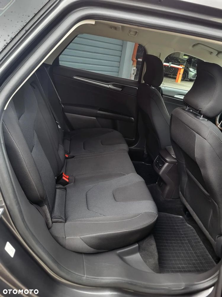 Ford Mondeo 2.0 TDCi Bi-Turbo PowerShift-Aut Titanium - 10