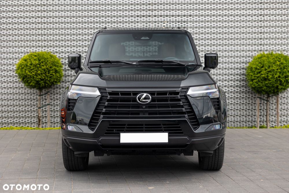 Lexus GX - 3