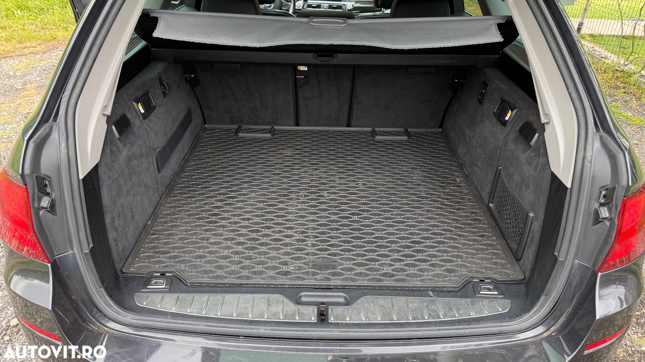 BMW Seria 5 520d Touring Aut. - 12