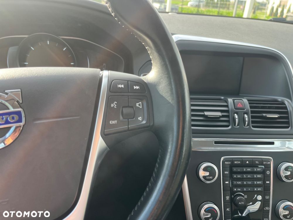 Volvo XC 60 - 26
