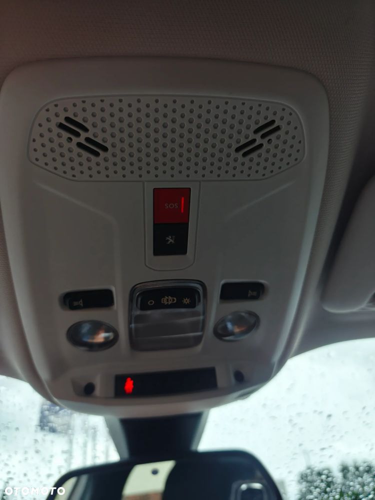 Peugeot 2008 PureTech 100 Active - 25
