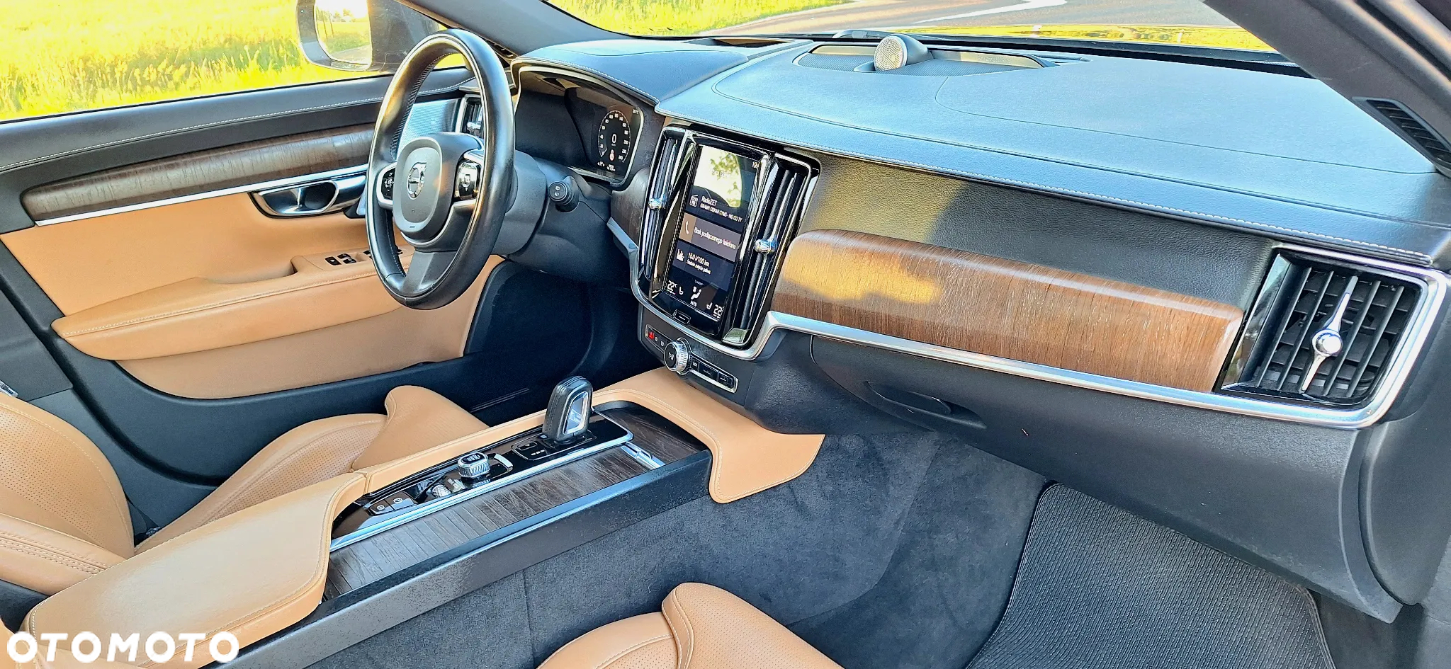 Volvo V90 D5 SCR AWD Momentum Pro - 9
