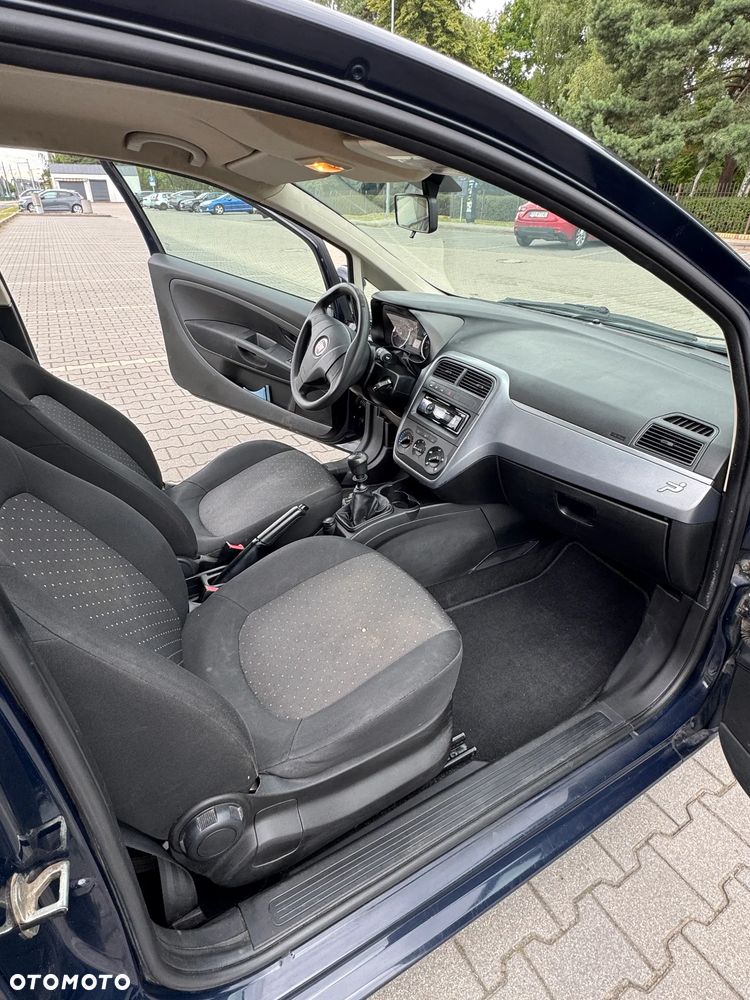 Fiat Punto 1.2 8V - 18