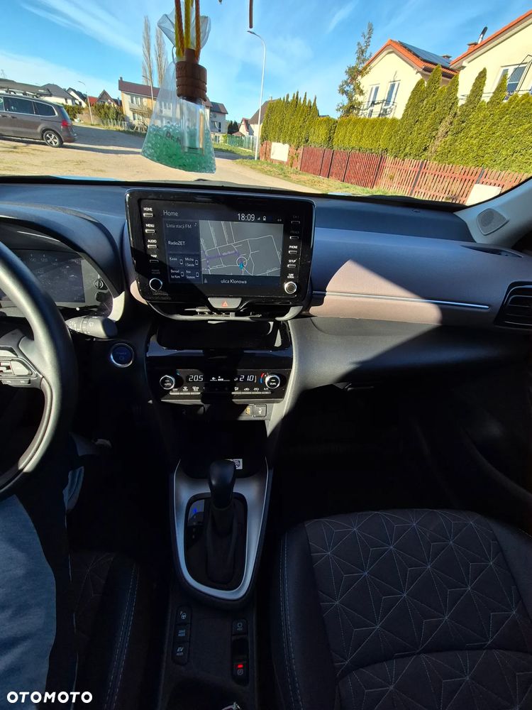 Toyota Yaris Cross Hybrid 1.5 Executive - 15