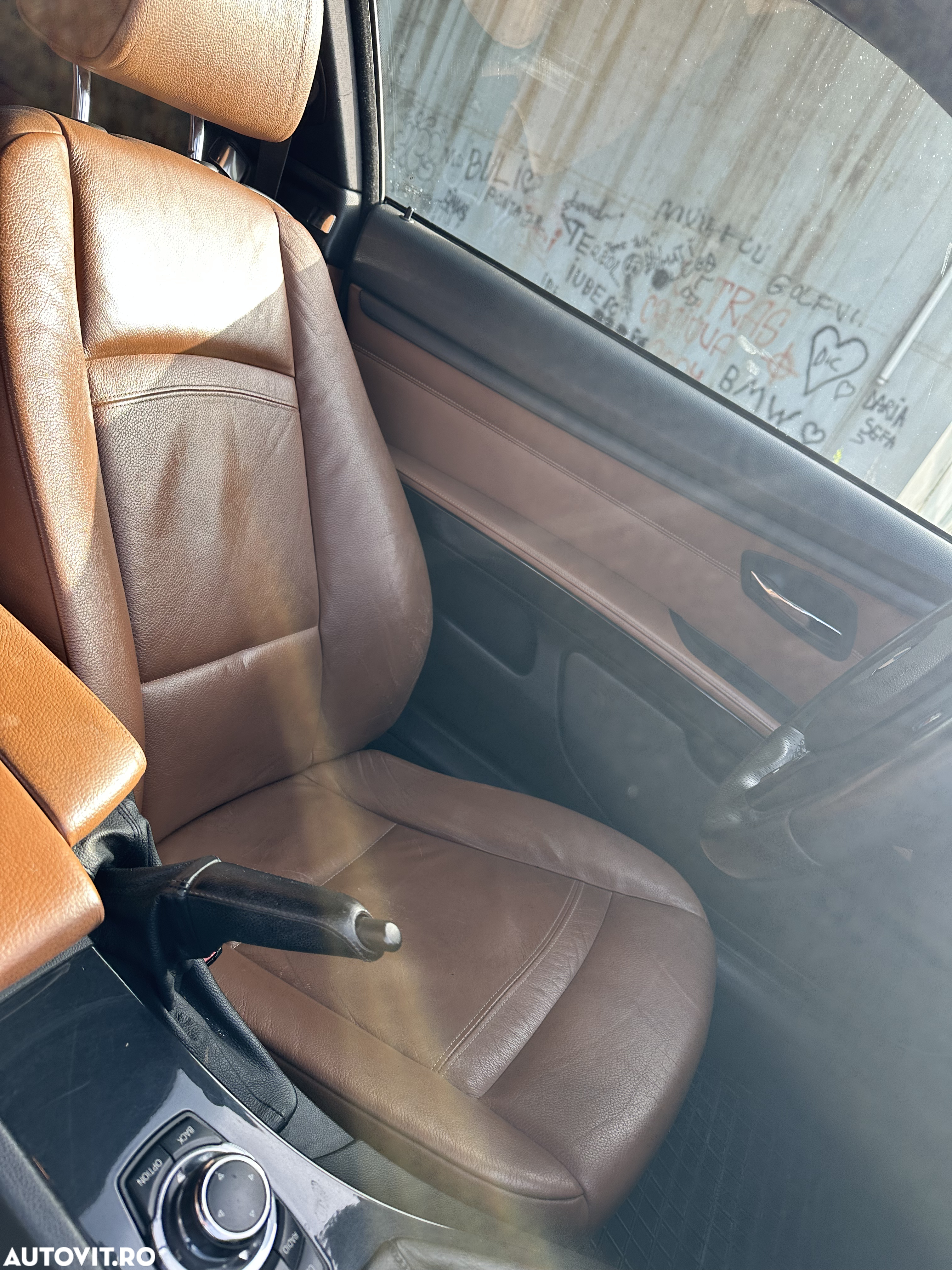 BMW Seria 3 320Cd Coupe - 12