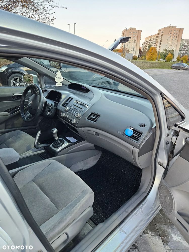 Honda Civic 1.8 Comfort - 7