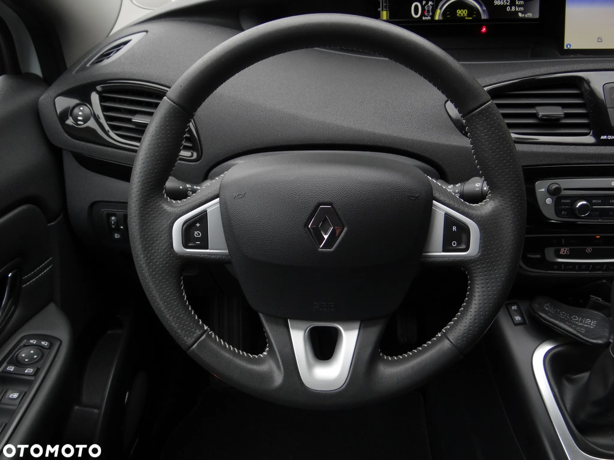 Renault Scenic dCi 110 EDC Bose Edition - 21