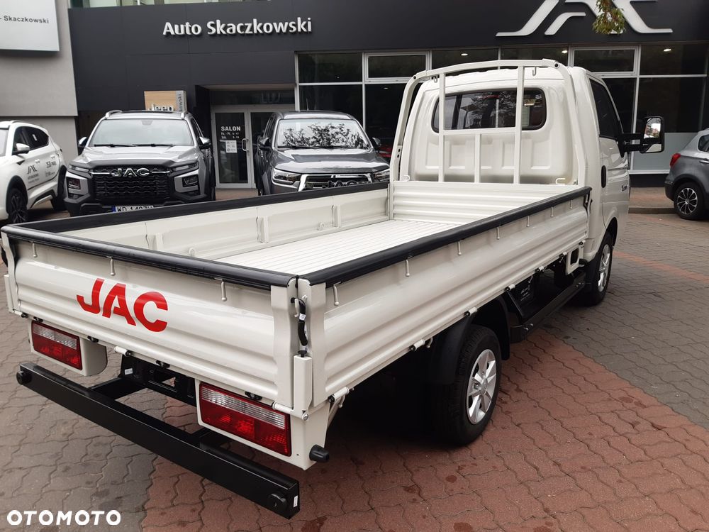 JAC x200 - 10